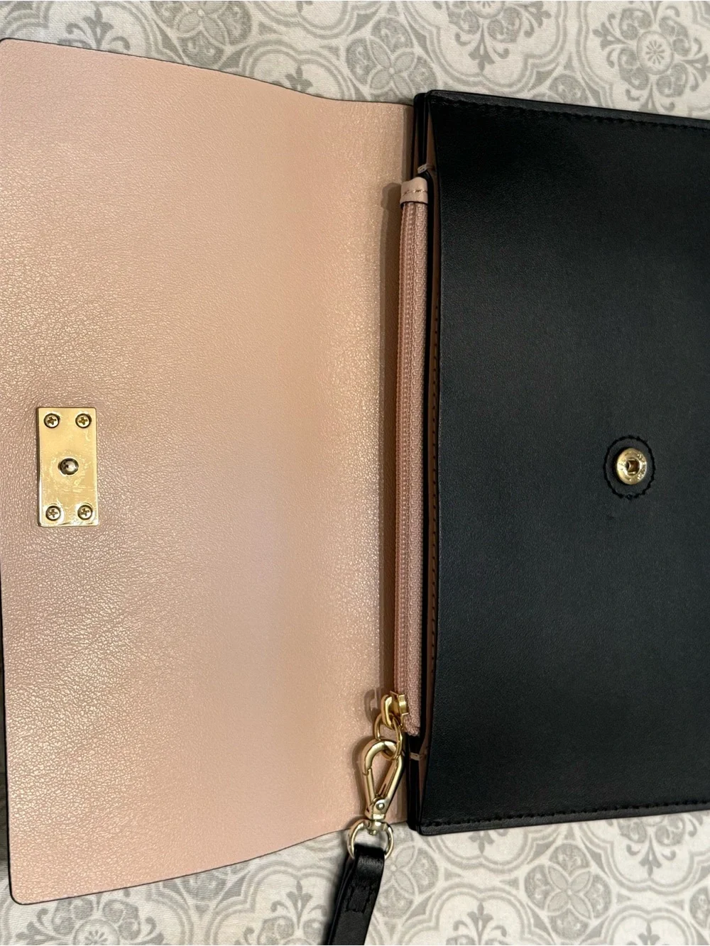Kate Spade *Mollie* Putnam Drive Wristlet